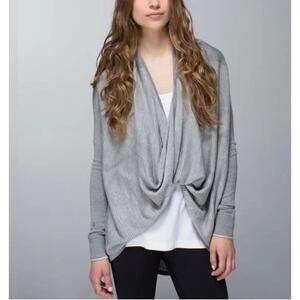 Lululemon Iconic Sweater Wrap Gray